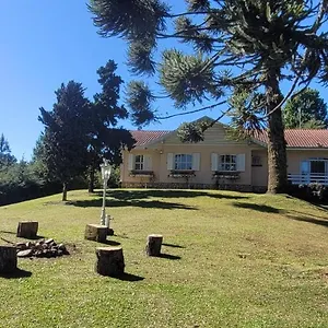 Lugar Tranquilo, Ideal A Família, 3km Capivar Campos do Jordão